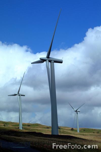 Picture of the Lambrigg wind farm between Kendal and Sedbergh